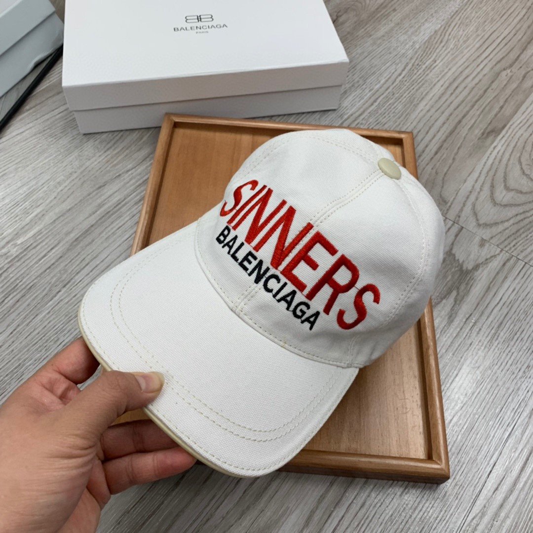 Balenciaga Logo Cap In White