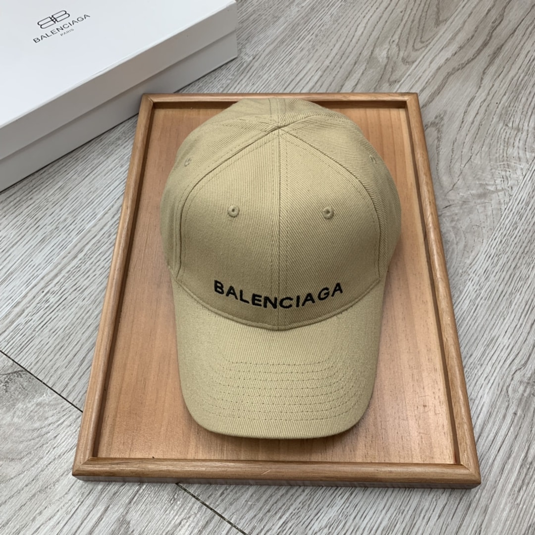 Balenciaga Logo Front Cap In Beige