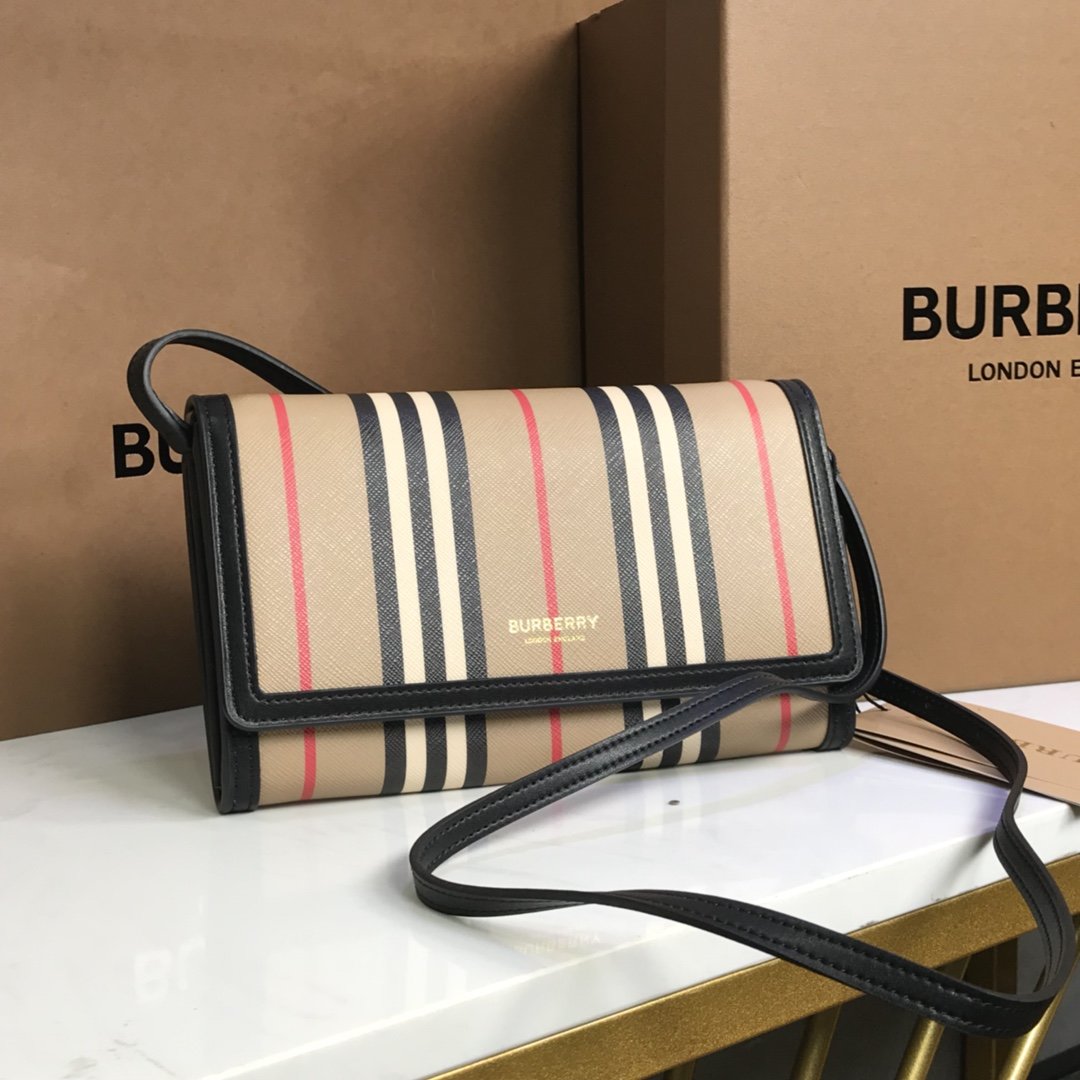 Burberry Icon Stripe E-canvas Continental Beige Wallet 21cm – Fapert