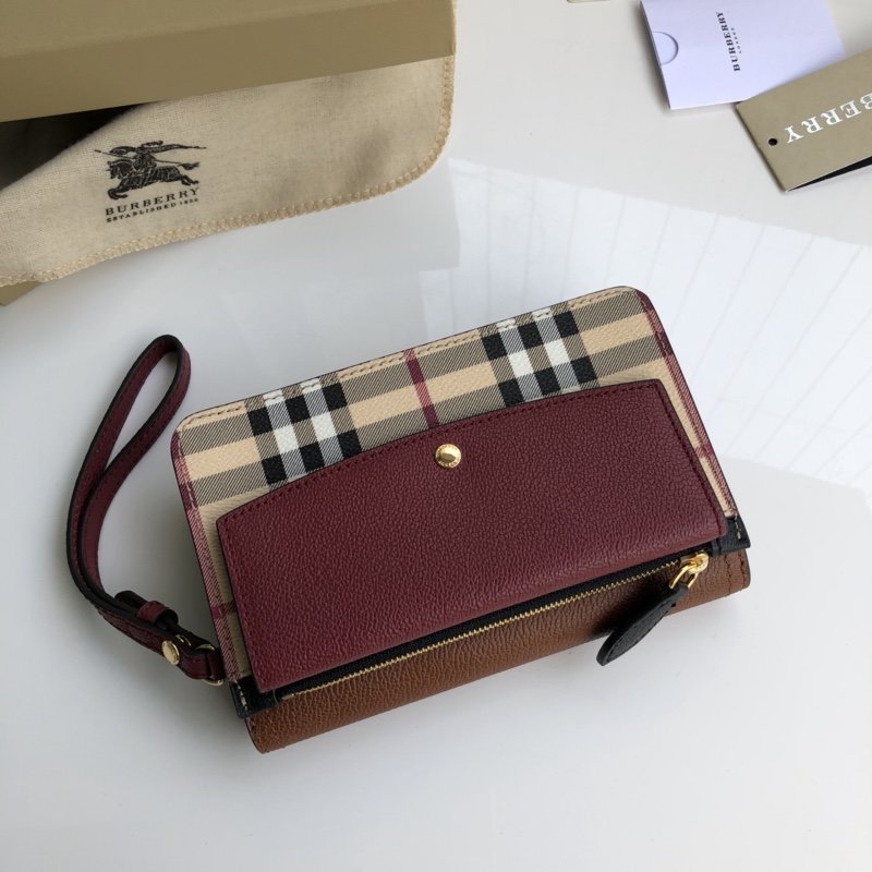 Burberry Red Wallet 18cm – Fapert