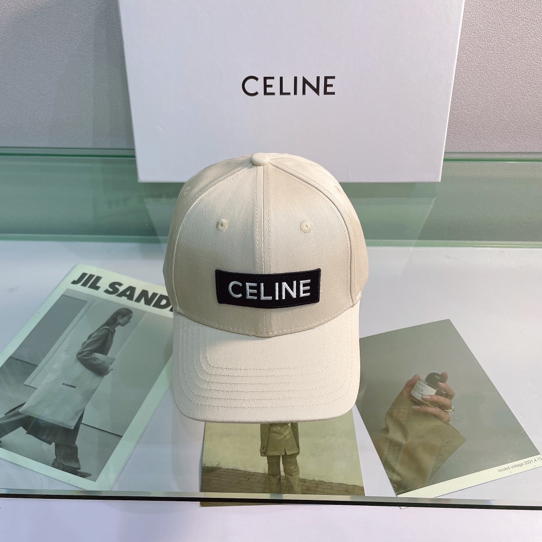 Celine Baseball Cap In Cotton Beige