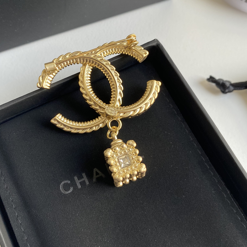 Chanel Brooch Cc 323900