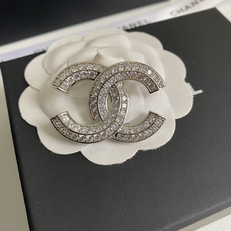 Chanel Brooch Cc 340