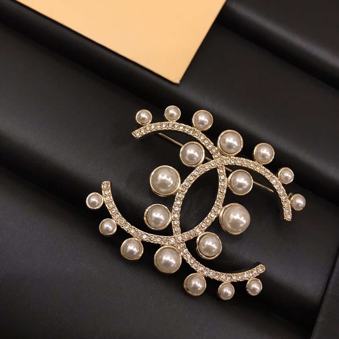 Chanel CC Brooch