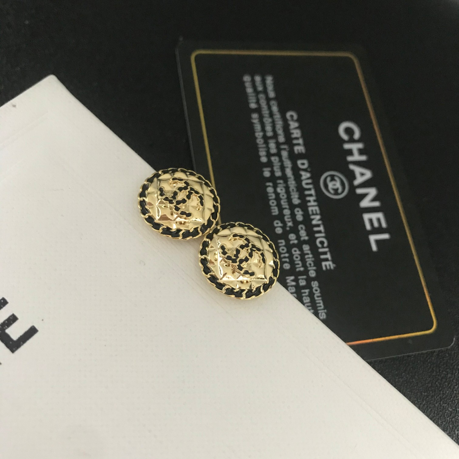 Chanel Cc Earrings Ear Stud 23901