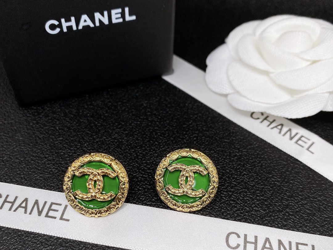 Chanel Cc Earrings Ear Stud 3758