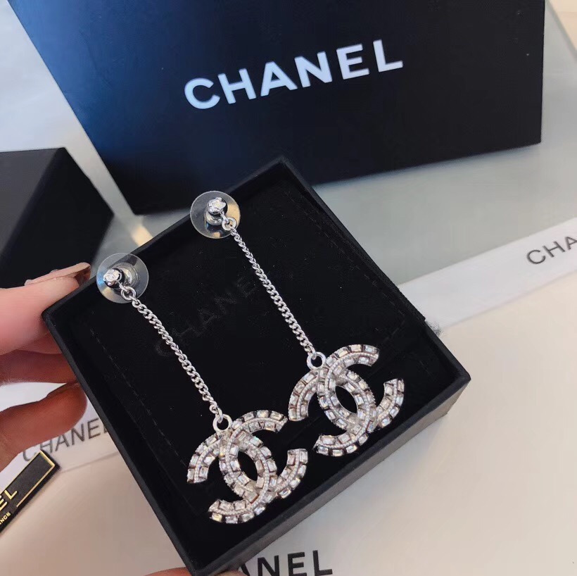 Chanel CC logo Drop Earrings