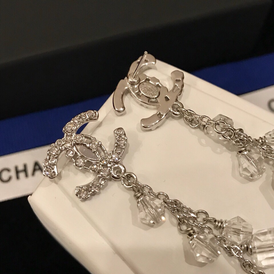 Chanel CC logo Drop Earrings