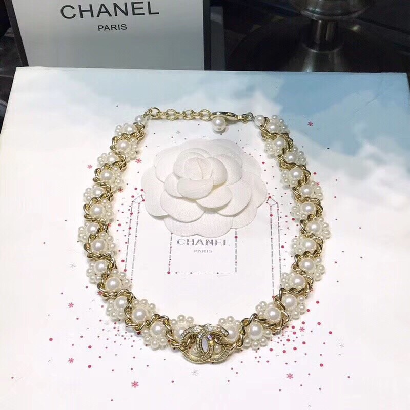 Chanel CC Pearl Pendant Necklace