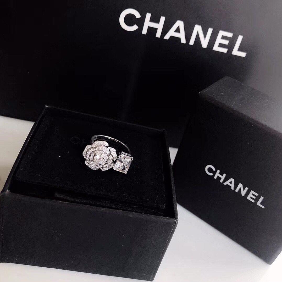 Chanel CC Ring