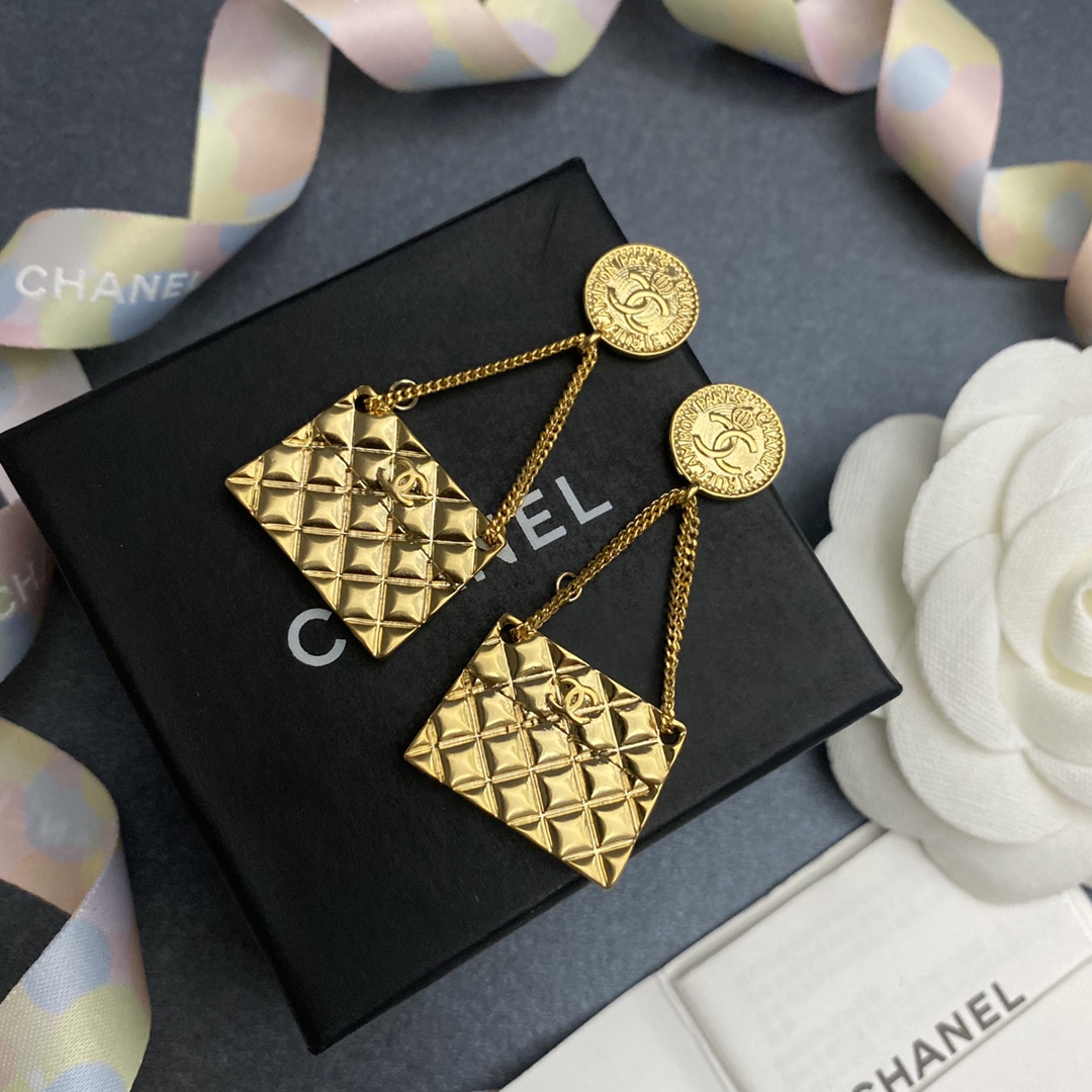 Chanel Earings