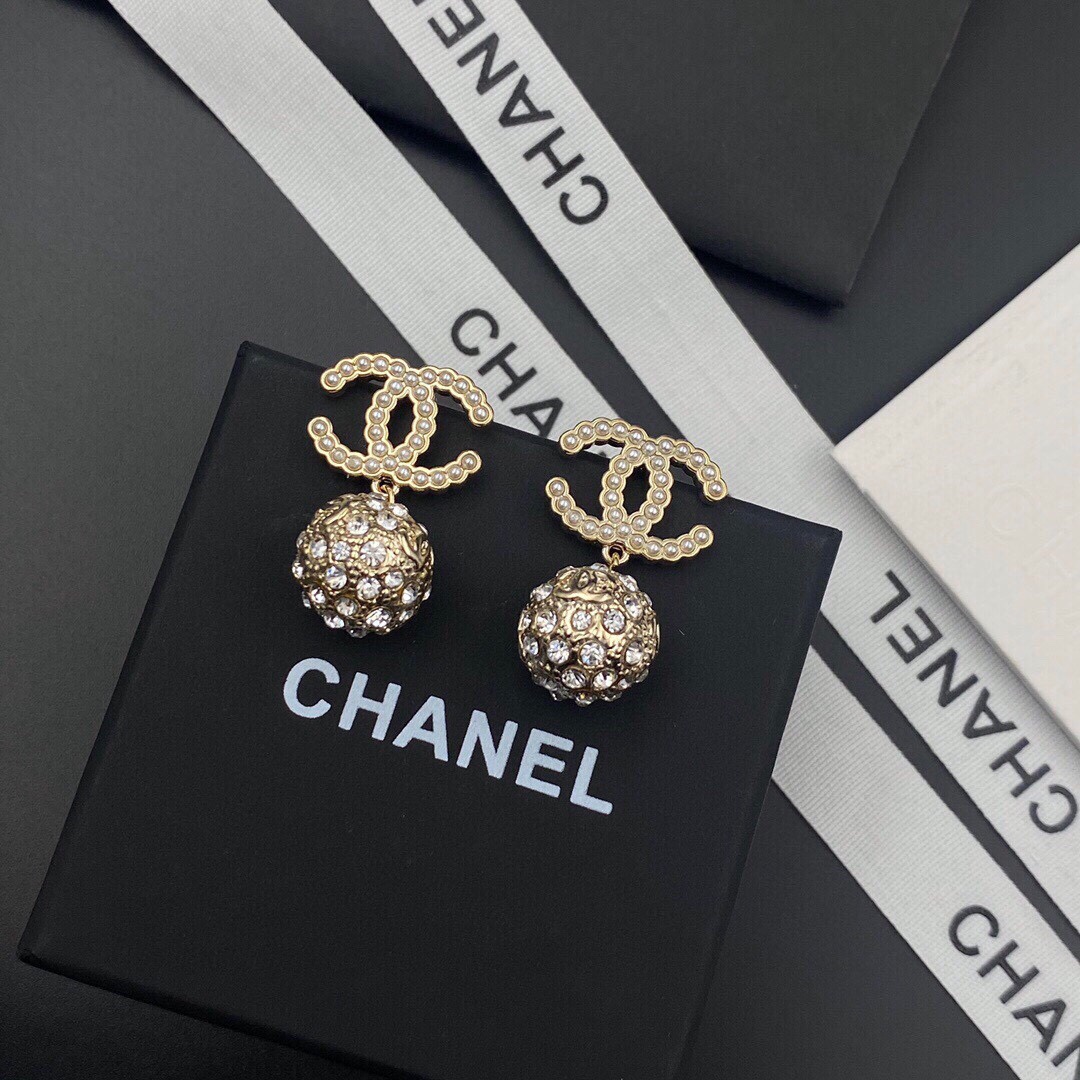 Chanel Earings