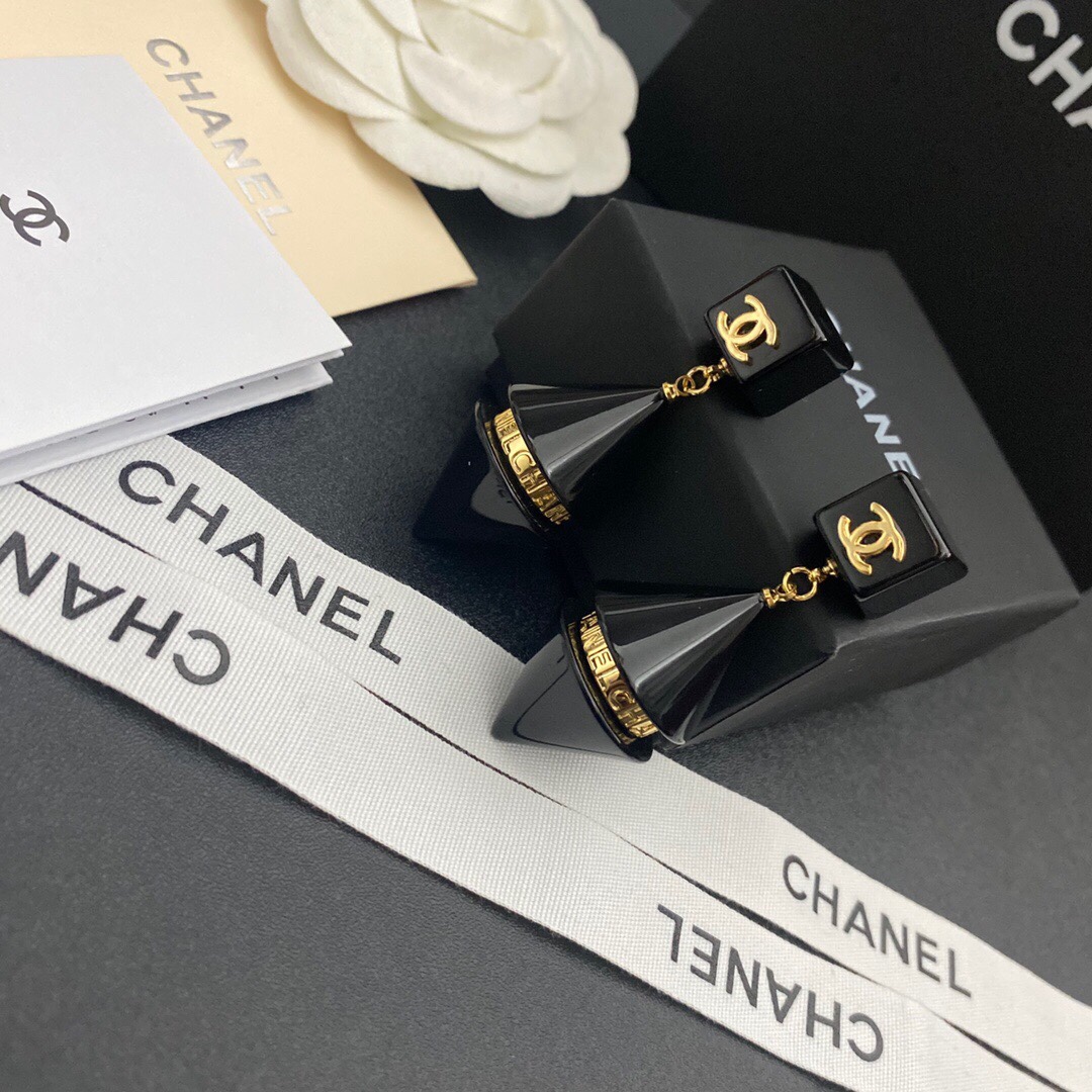 Chanel Earings