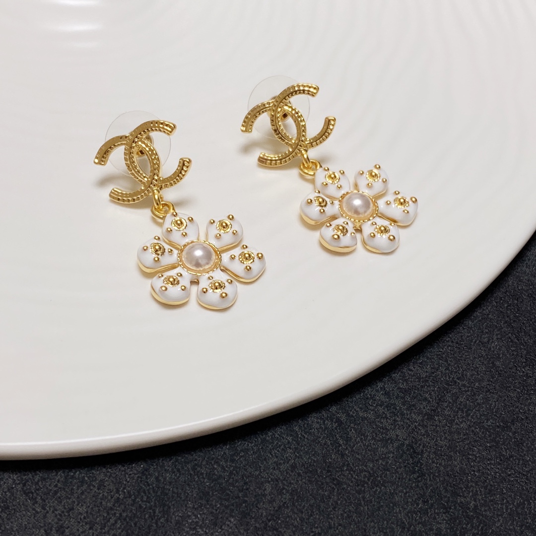 Chanel Earings