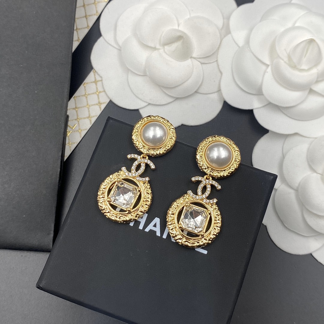 Chanel Earings