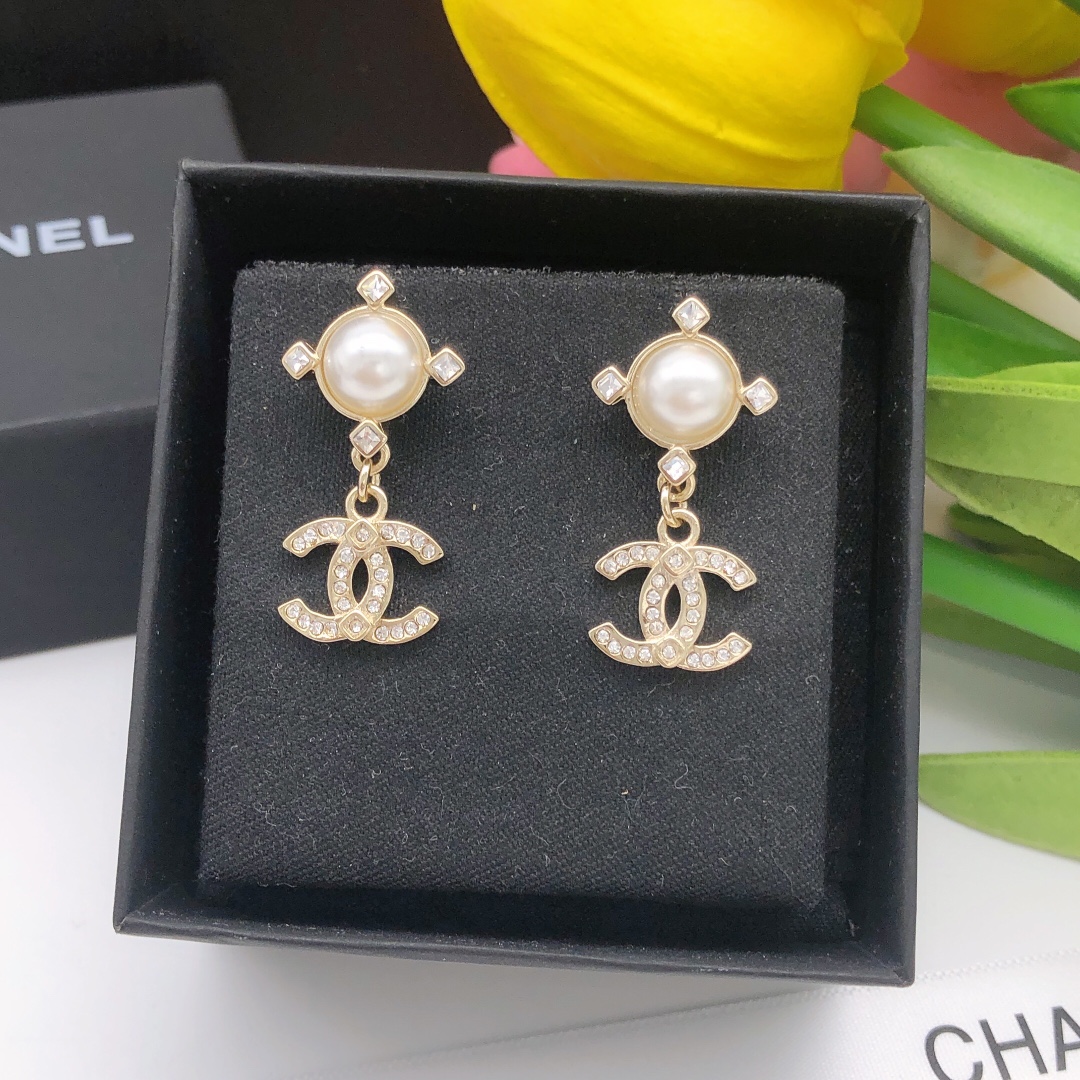 Chanel Earings