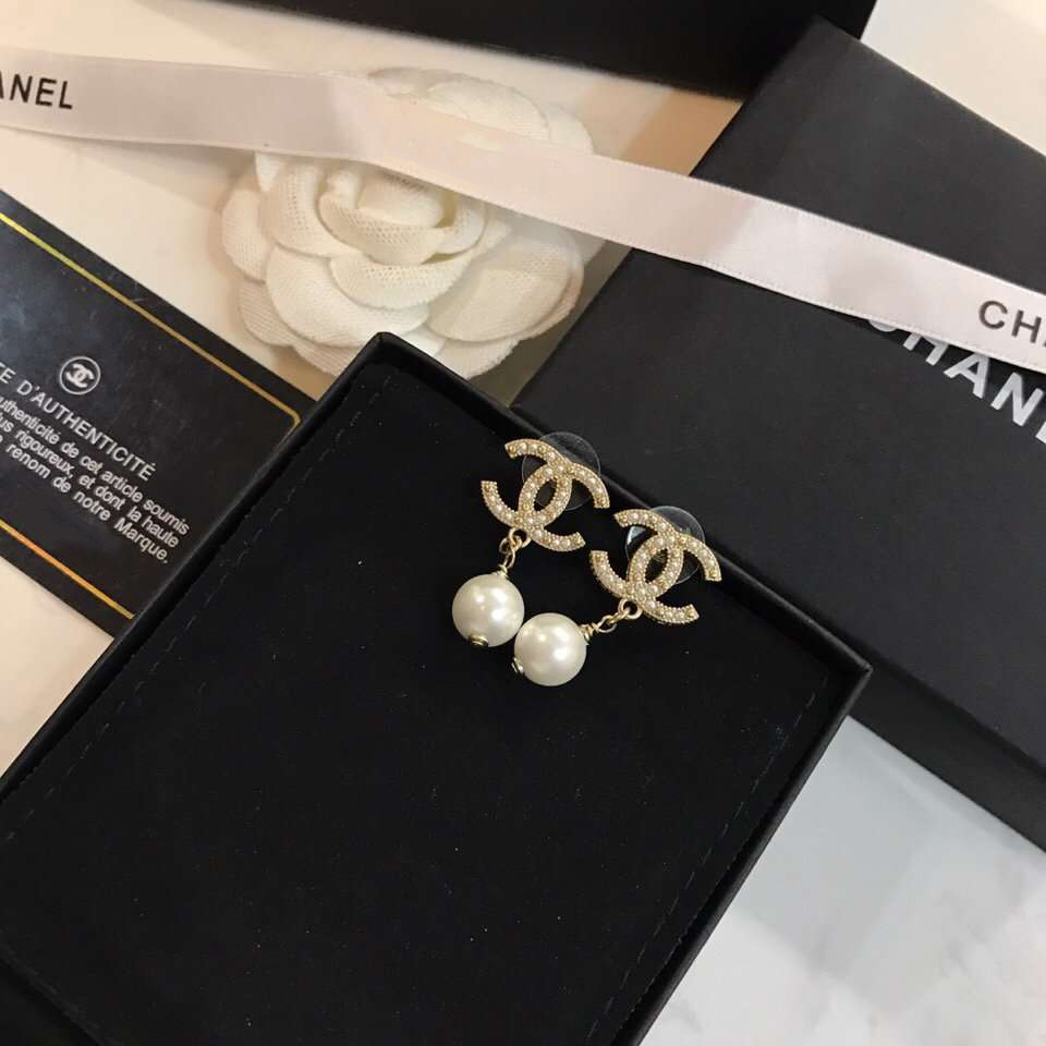 Chanel Earrings C731