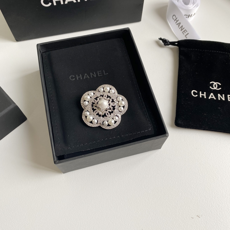 Chanel Flower Brooch Cc 30283