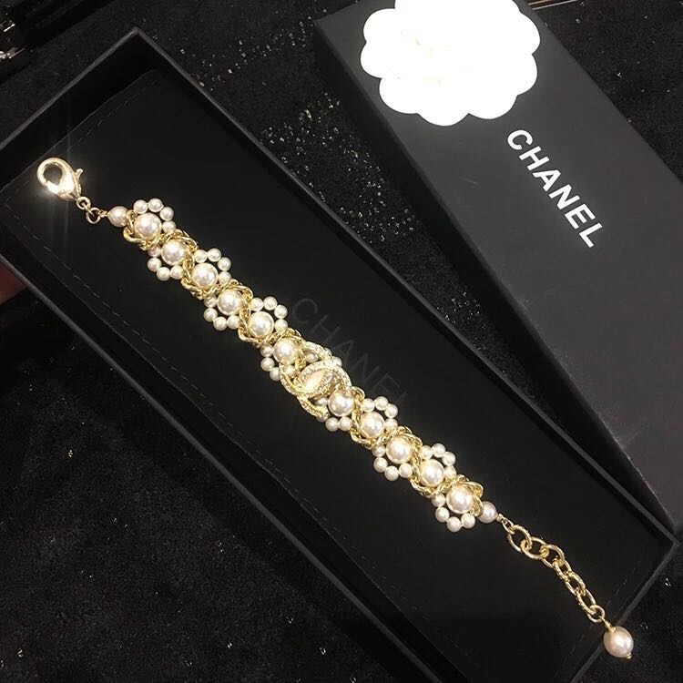 Chanel Pearl Bracelet