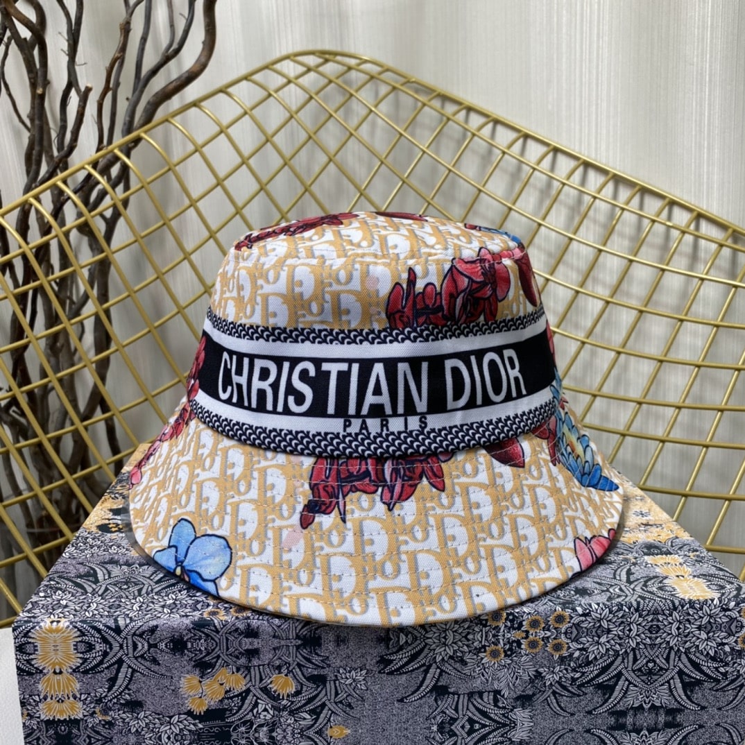 Christian Dior Jack Dior Bucket Hat With Multiple Color