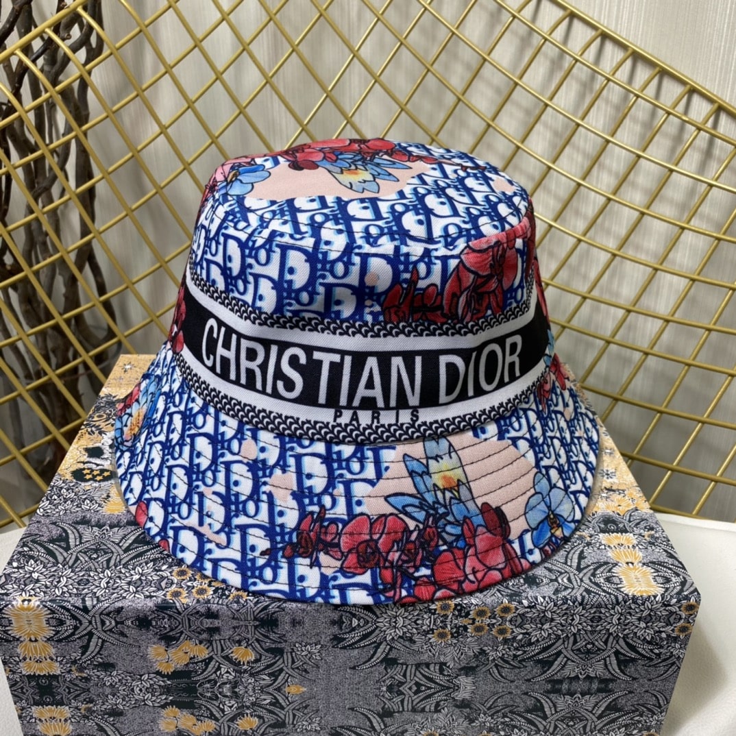 Christian Dior Jack Dior Bucket Hat With Multiple Color