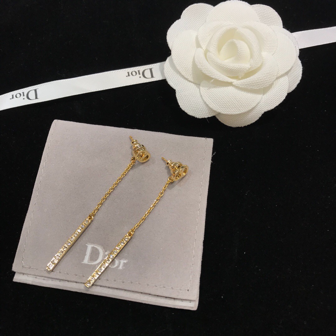 Christian Dior Link Drop Earrings