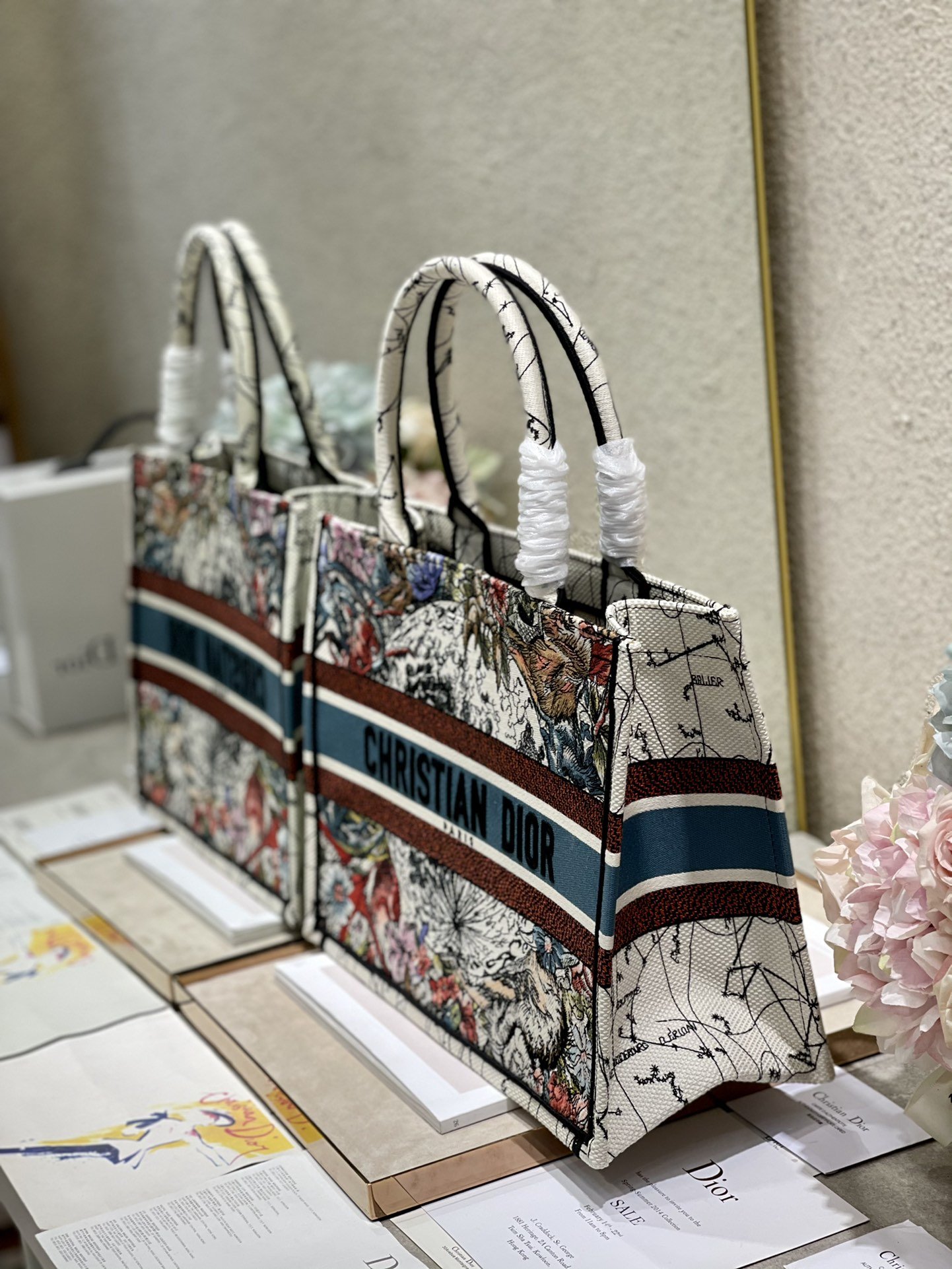 Christian Dior Medium Dior Book Tote Latte Multicolor Dior Zodiac Embroidery, Latte Multicolor, For Women Women’s Handbags, Shoulder Bags, 36cm CD – Fapert - Image 10
