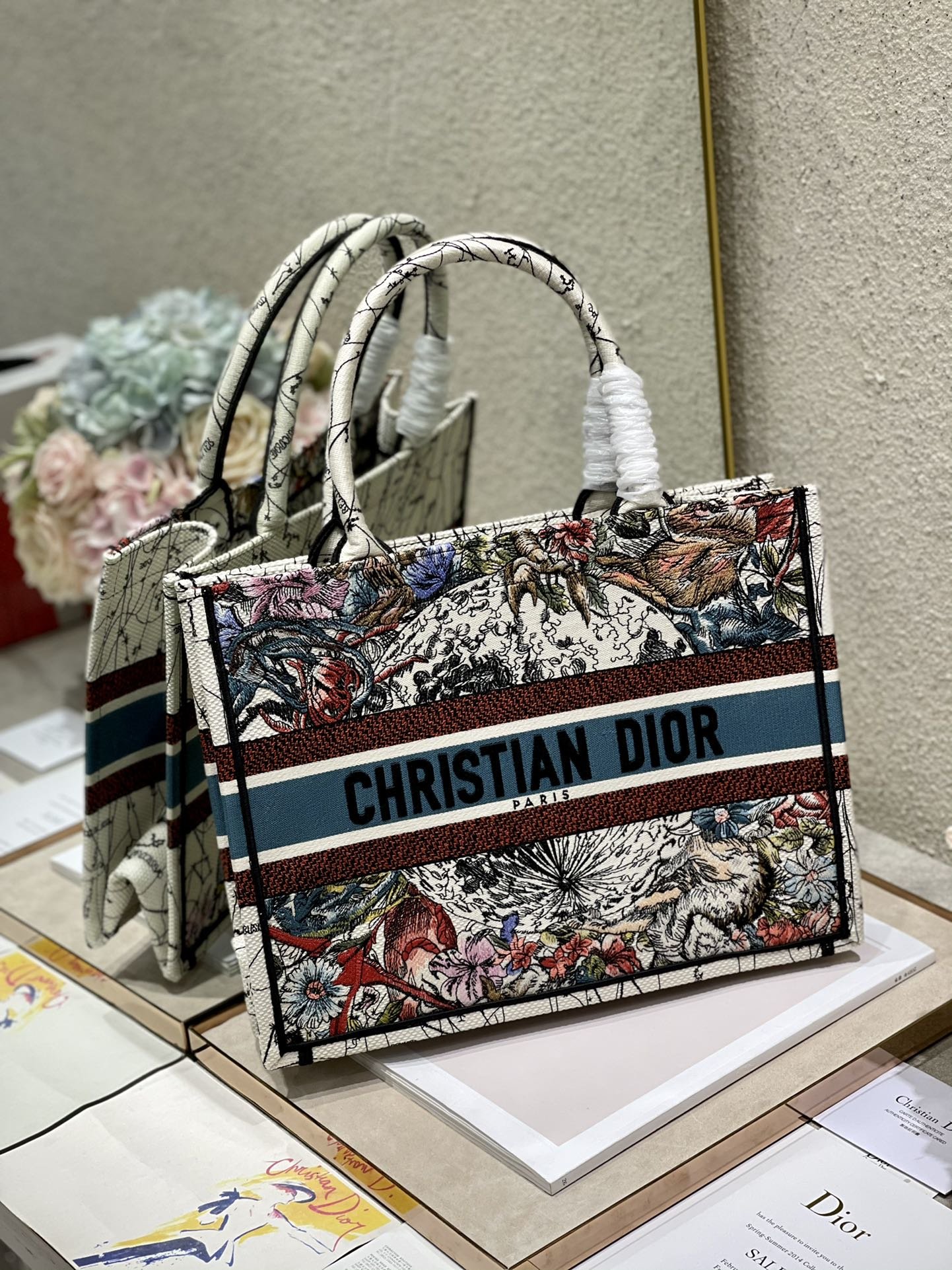 Christian Dior Medium Dior Book Tote Latte Multicolor Dior Zodiac Embroidery, Latte Multicolor, For Women Women’s Handbags, Shoulder Bags, 36cm CD – Fapert - Image 8