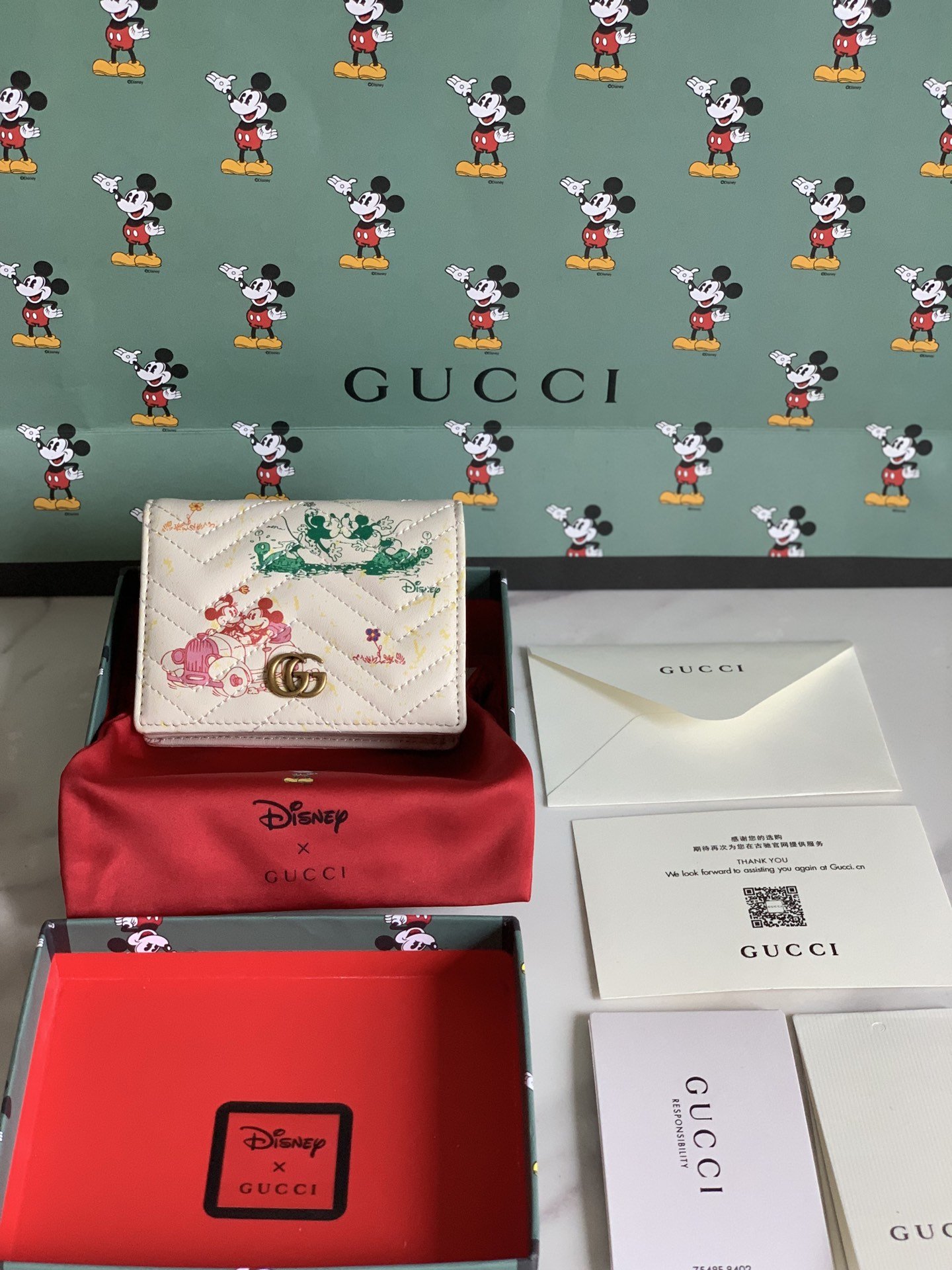 Gucci Disney Mickey Card Case White Wallet 11cm – Fapert