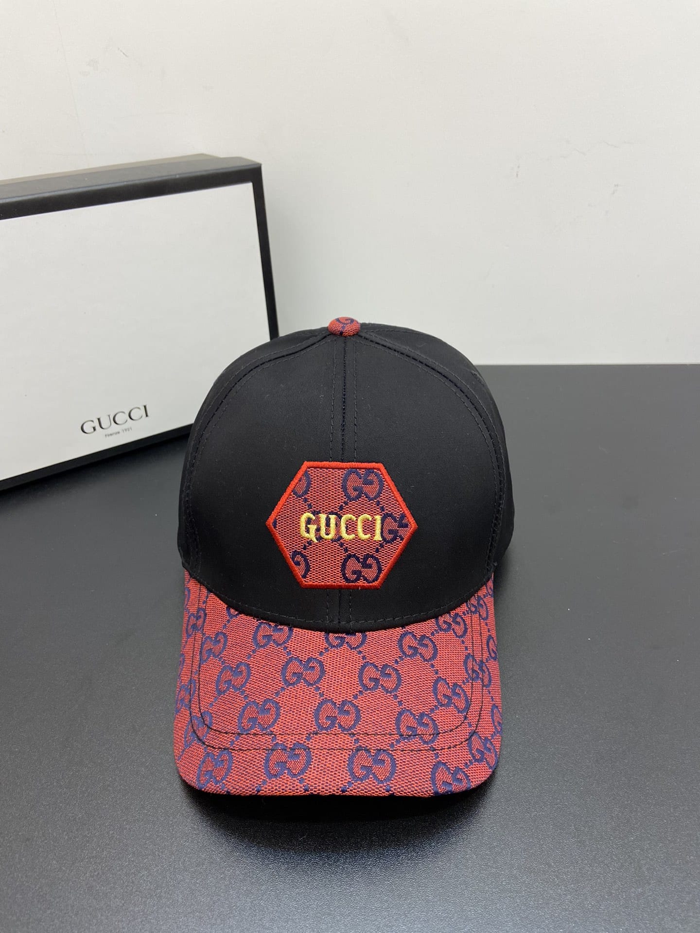 Gucci GG Baseball Hat Black GG Hat