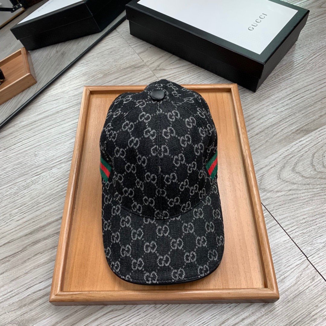 Gucci GG Canvas Baseball Cap Black