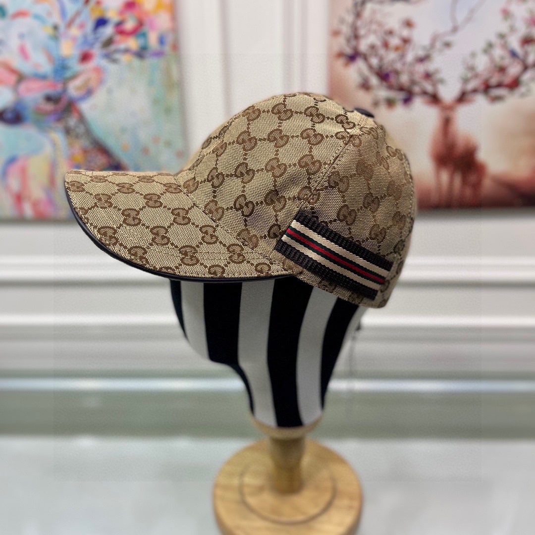 Gucci GG Canvas Baseball Cap Brown