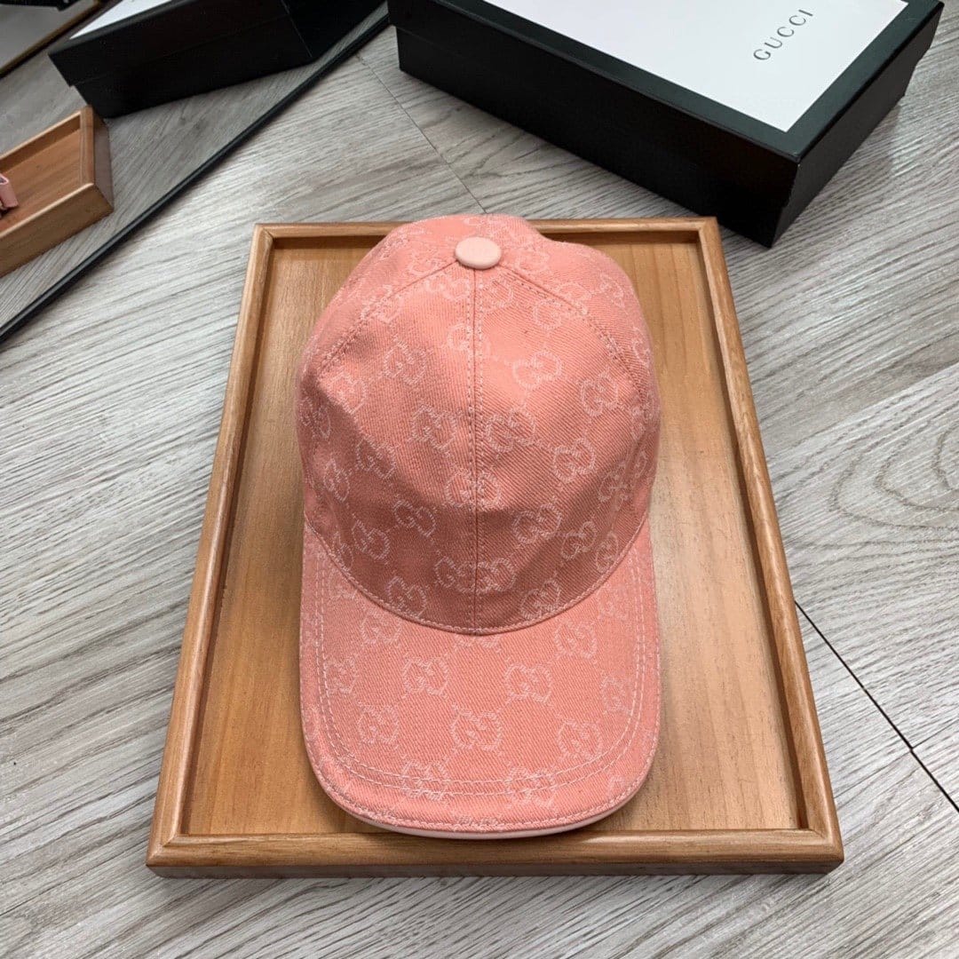 Gucci GG Canvas Baseball Cap Pink