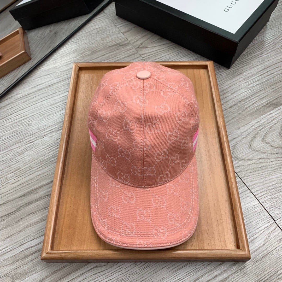 Gucci GG Canvas Baseball Cap Pink