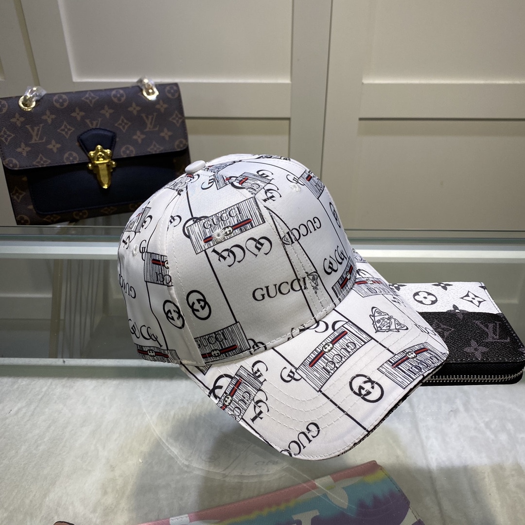 Gucci GG Canvas Baseball Cap White