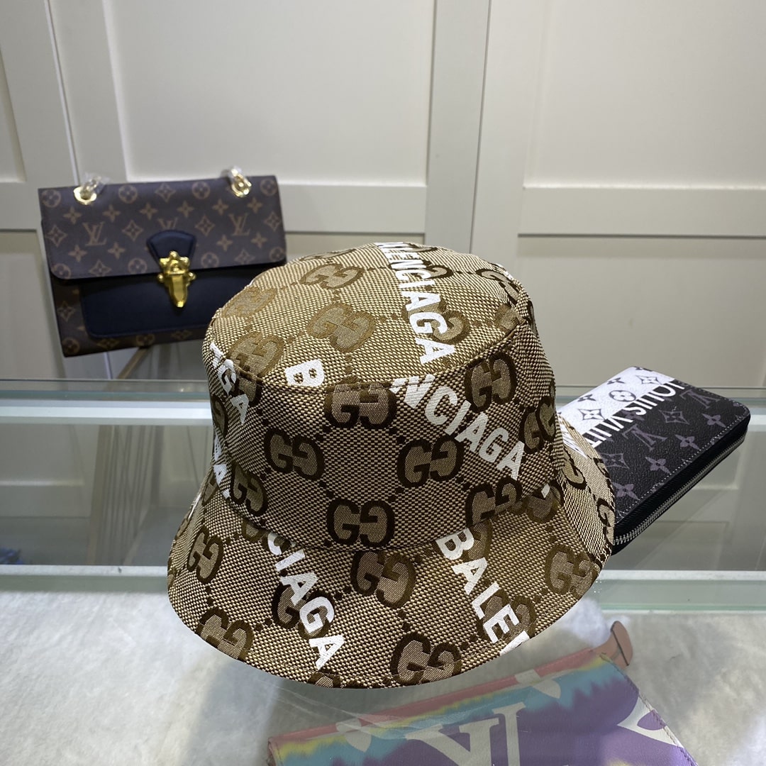 Gucci GG Canvas Bucket Hat Brown