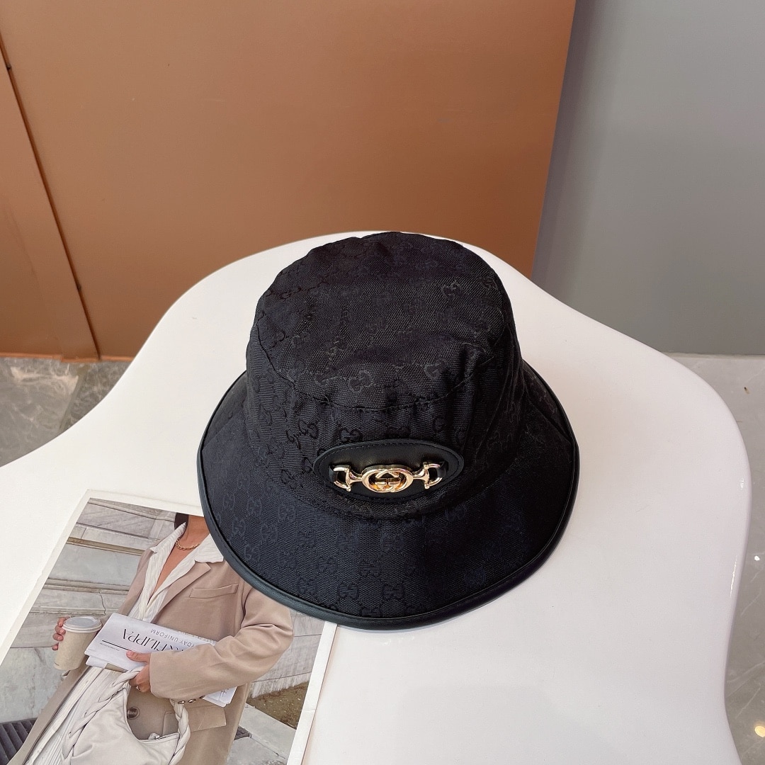 Gucci GG Canvas Bucket Hat With Horsebit Black GG Hat