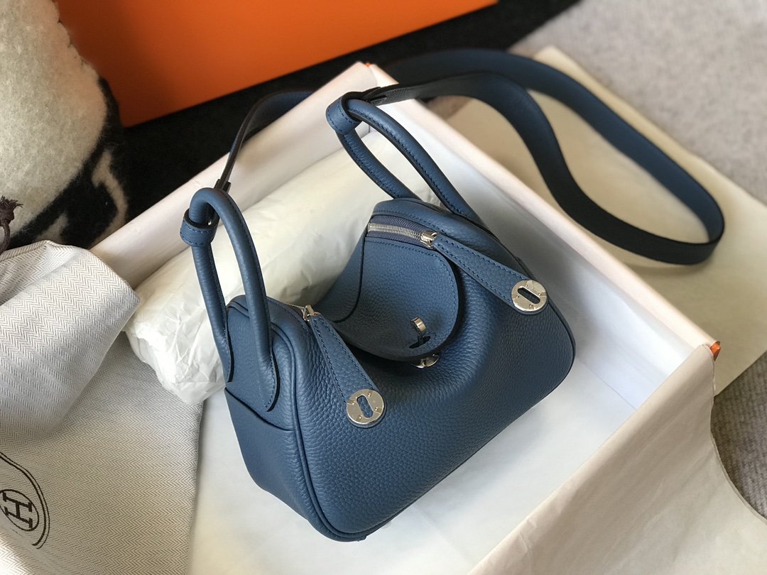 Hermes Crossbody Bag 19cm Blue – Fapert