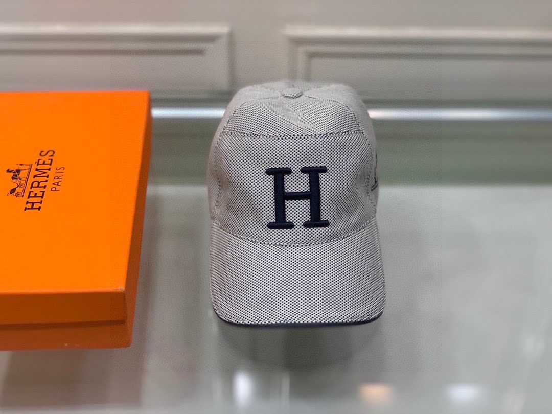 Hermes Davis H Primavera Grey Beige Hermes Cap