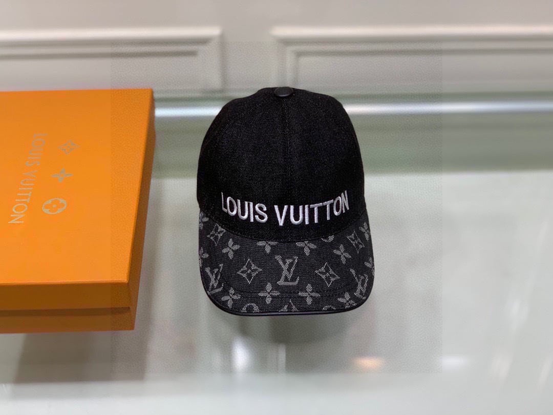 Louis Vuitton Be My Cap Black LV Cap