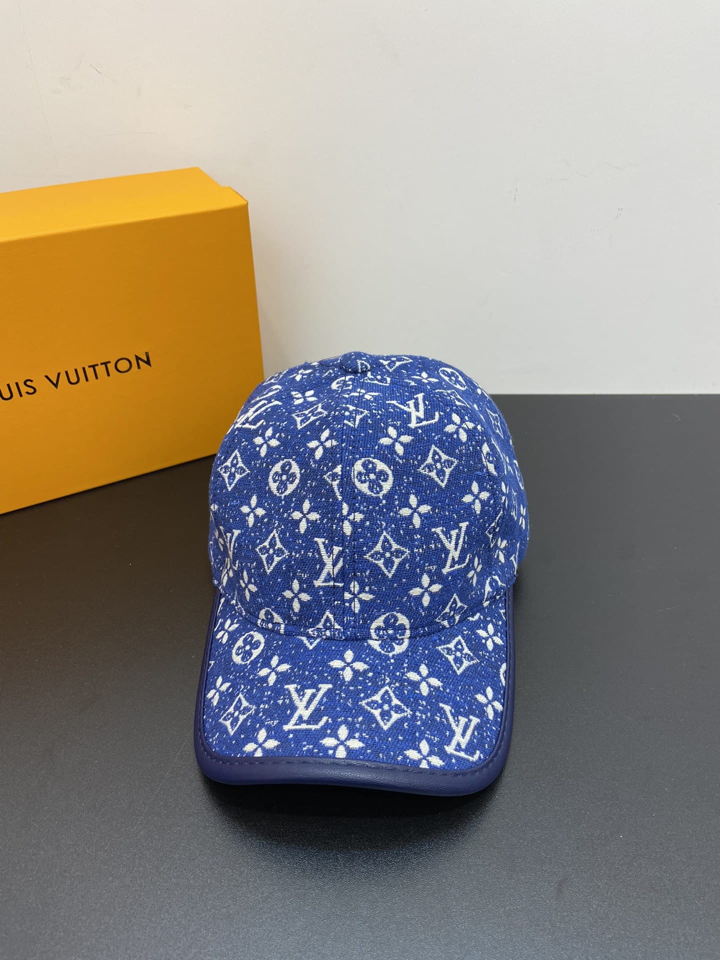 Louis Vuitton Be My Cap Blue LV Cap