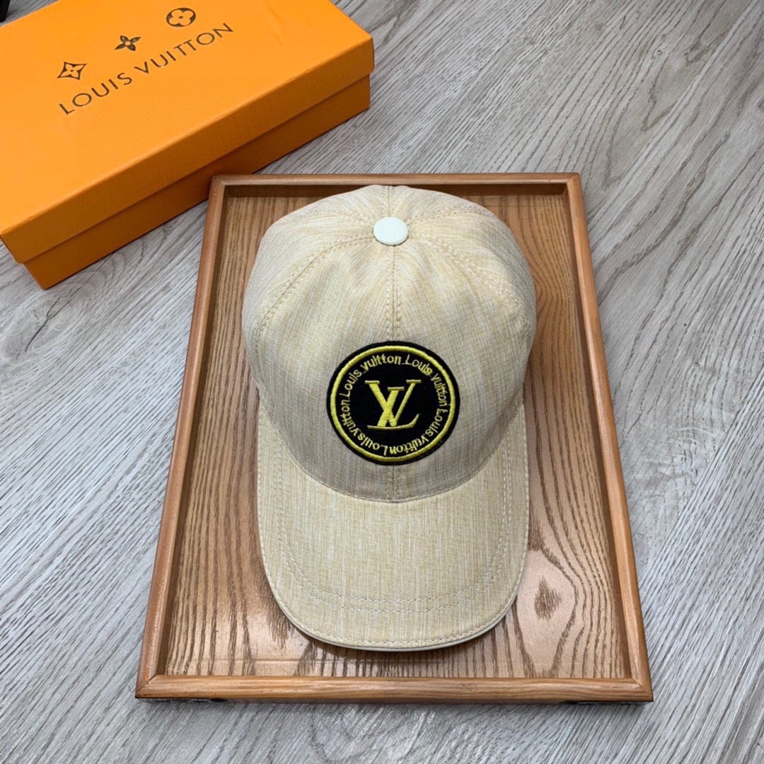 Louis Vuitton Be My Cap In Beige