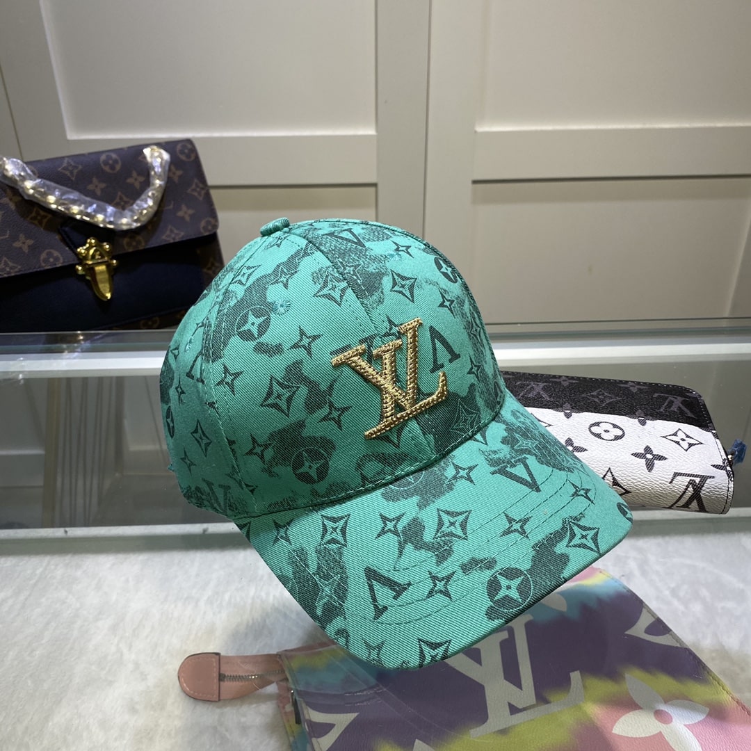 Louis Vuitton Be My Cap In Green