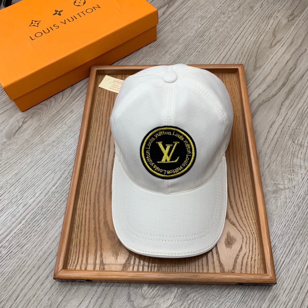 Louis Vuitton Be My Cap In White