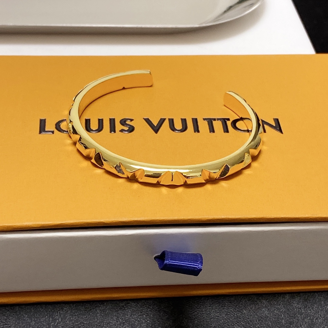 Louis Vuitton Bracelet