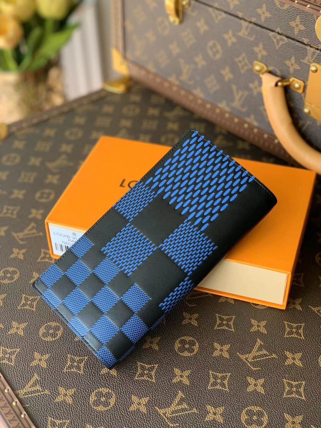 Louis Vuitton Damier Wallet 10cm Blue – Fapert