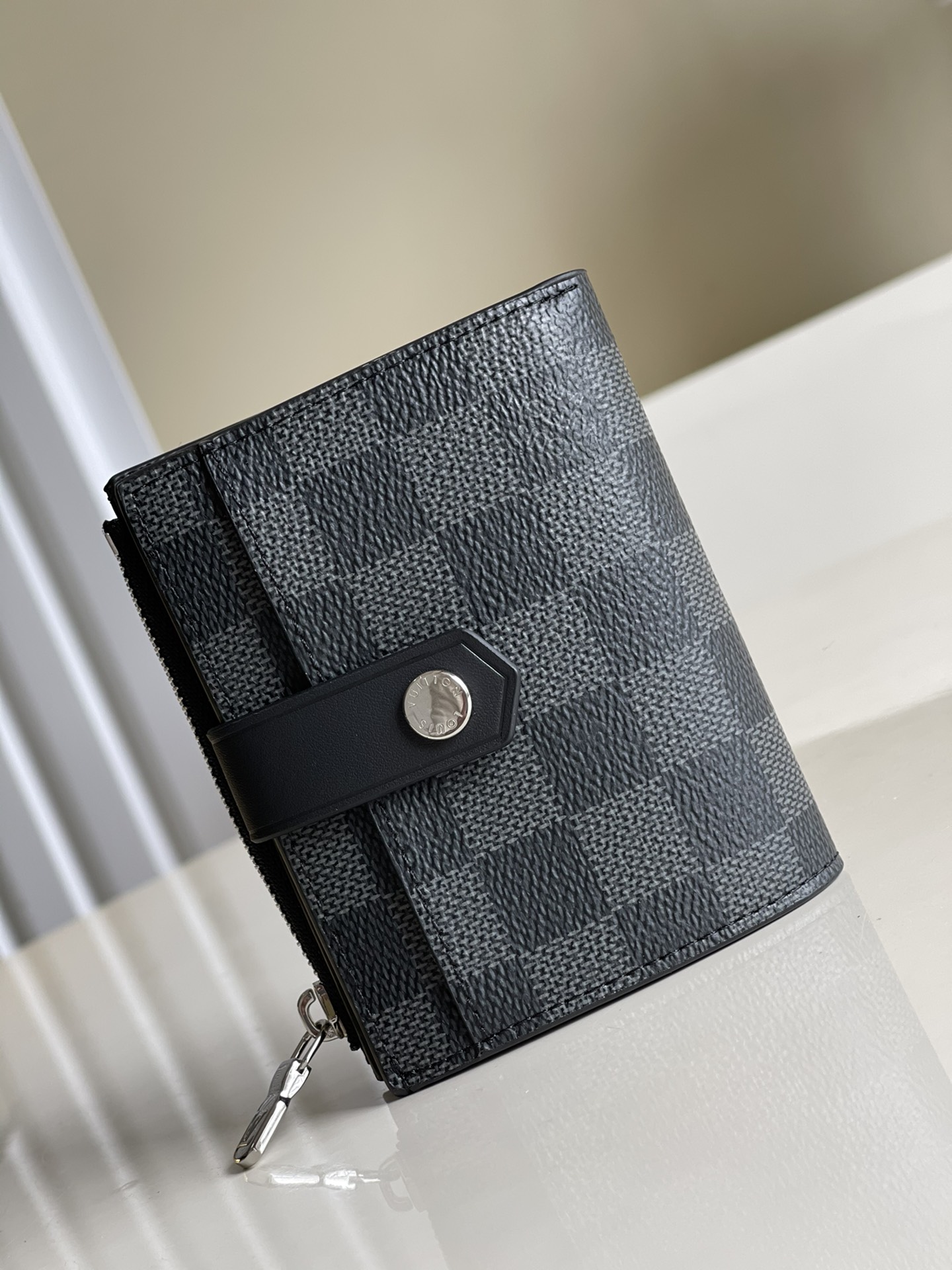 Louis Vuitton Damier Wallet 11cm Black – Fapert