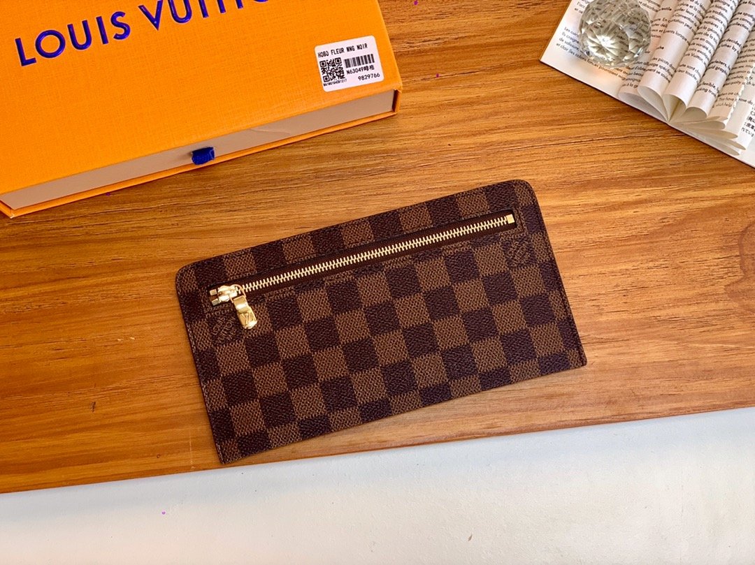 Louis Vuitton Damier Wallet 20cm Brown – Fapert