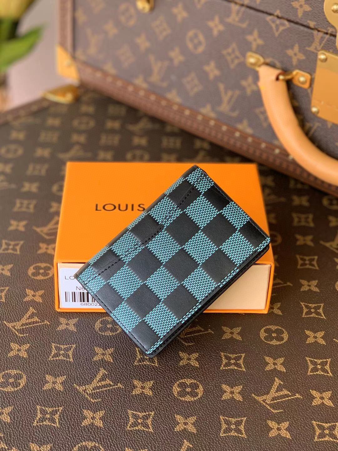 Louis Vuitton Damier Wallet 8cm Green – Fapert