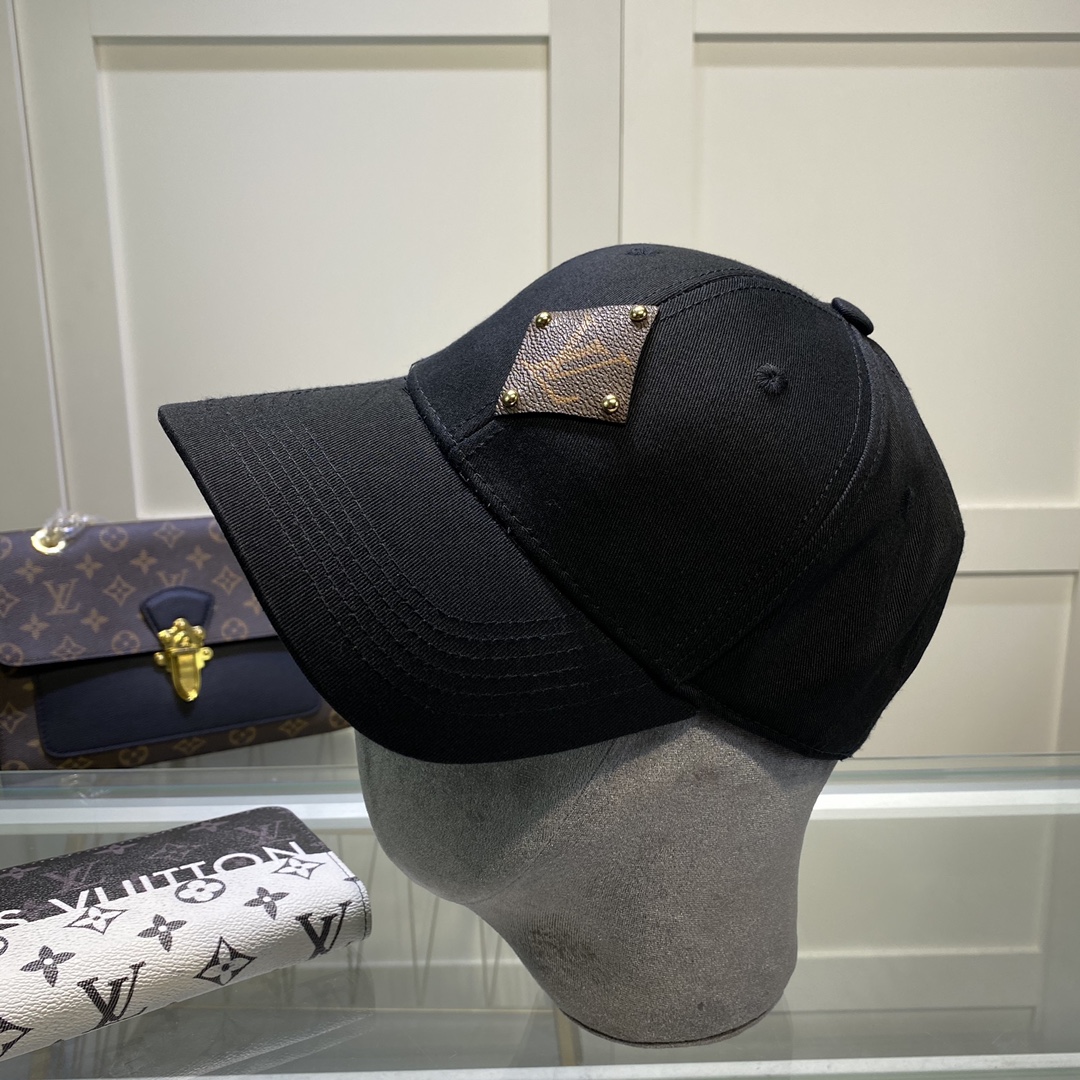 Louis Vuitton Embroidered Logo Baseball Cap Black LV Cap